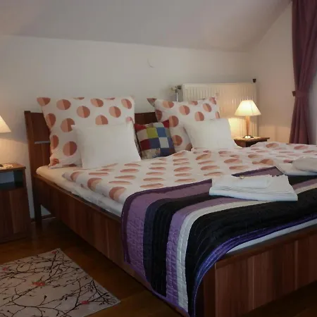 Apartment Manor Heviz