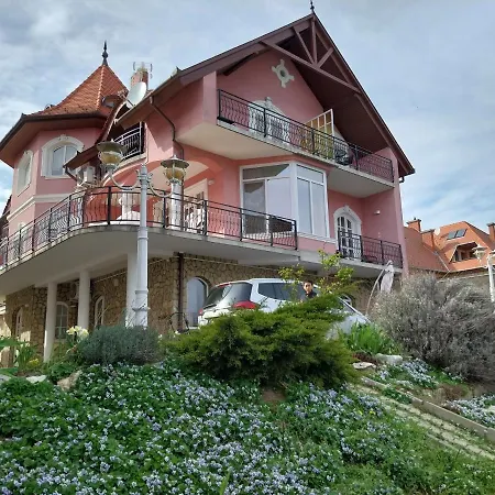 Manor Apartment Heviz