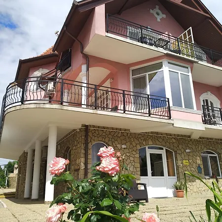 Manor Apartment
