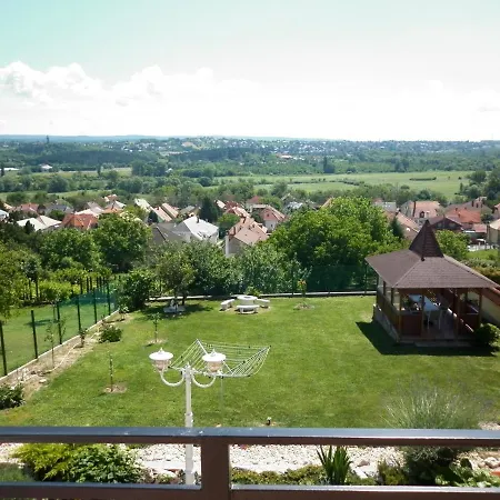 Manor Apartment Heviz