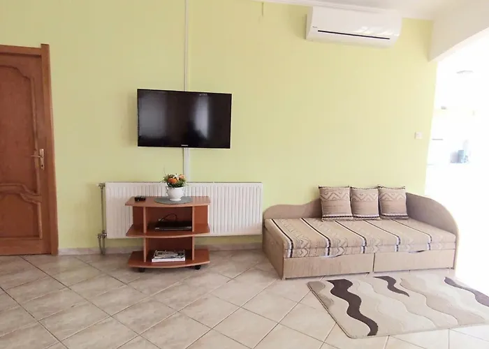Апартаменты Manor *